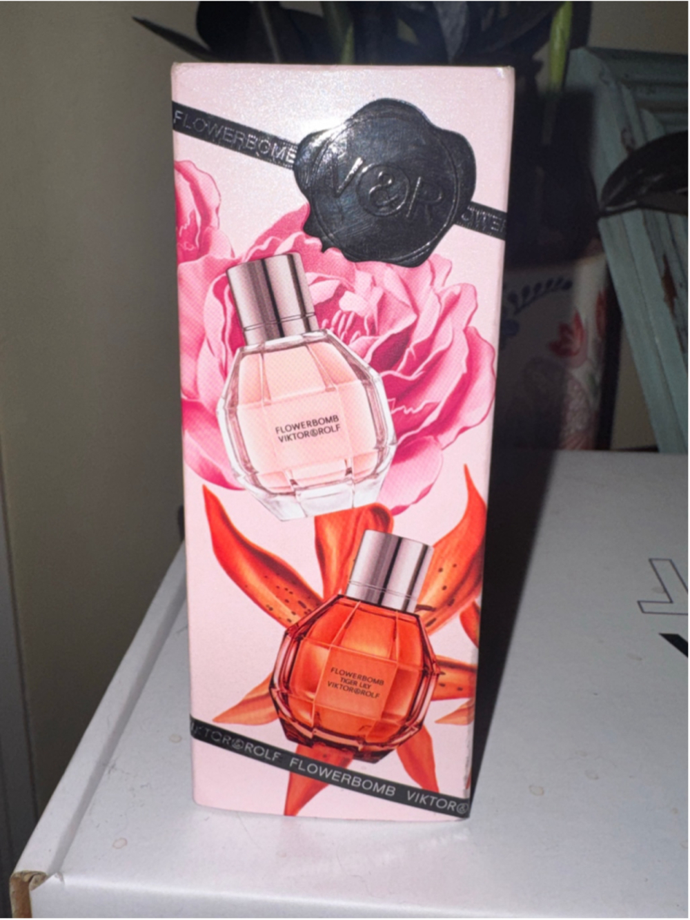 Viktor&Rolf Flowerbomb Fragrance Set One Size Pink and Orange